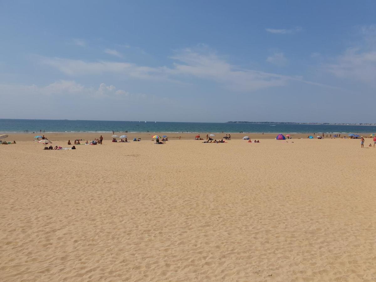 Le Studio Galliéni vue panoramique face mer a fait peau neuve! Pornichet Esterno foto