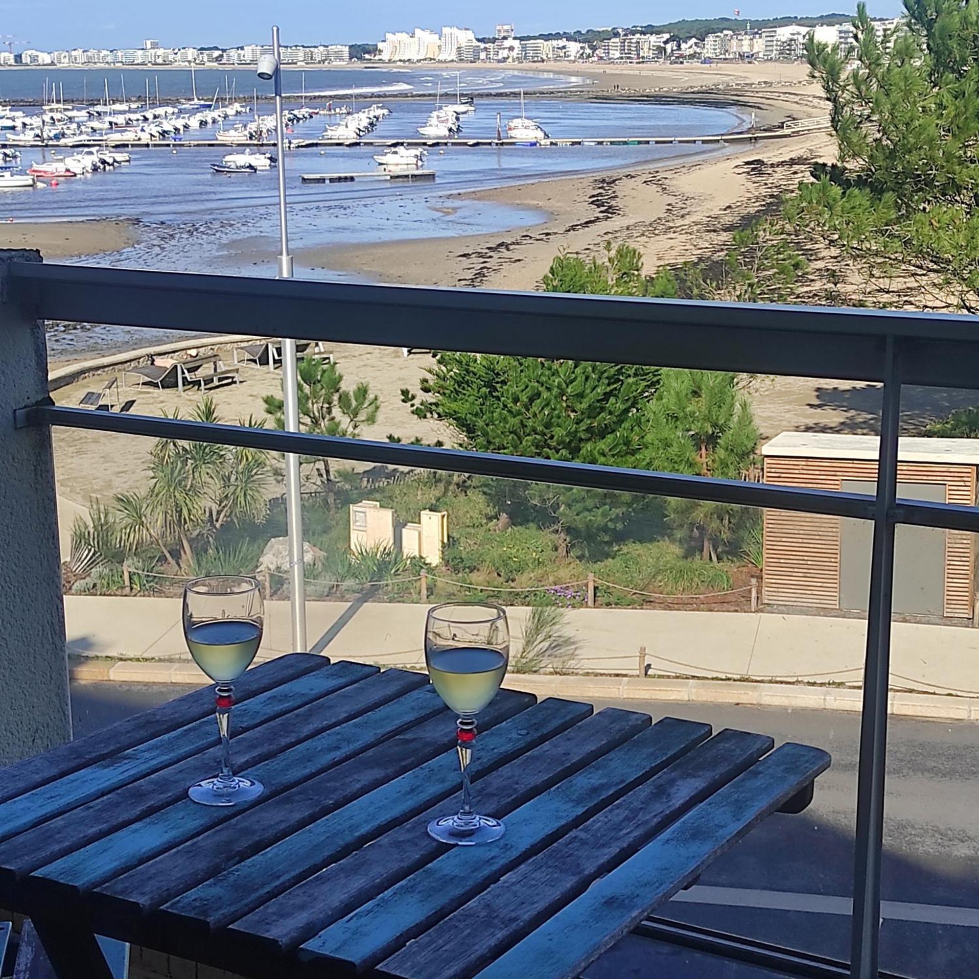 Le Studio Galliéni vue panoramique face mer a fait peau neuve! Pornichet Esterno foto